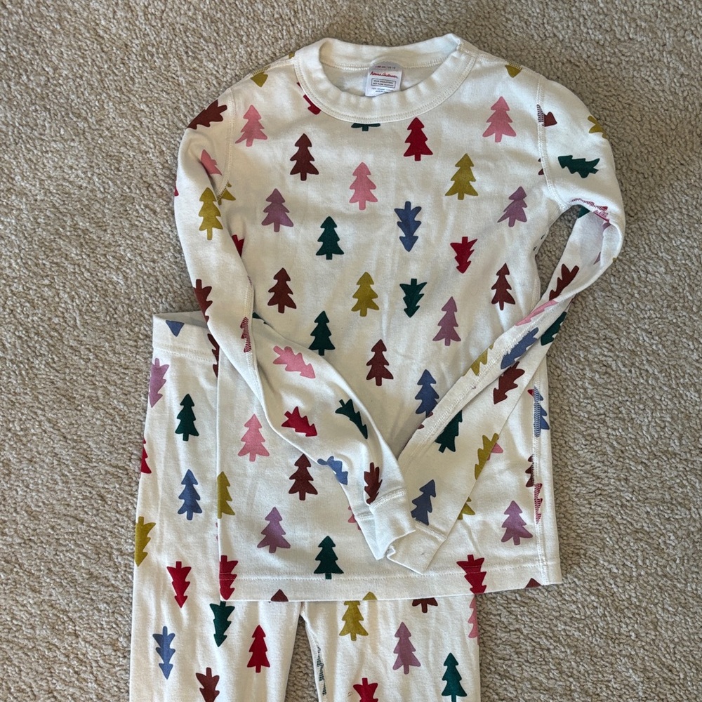 Hanna Andersson Pajamas with Colorful Tree Print
